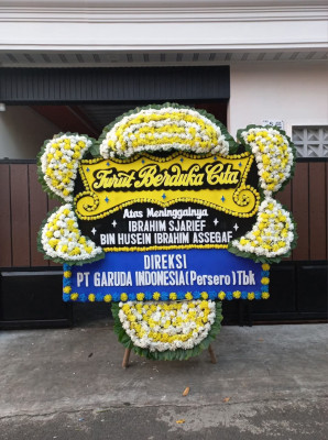 Papan Bunga Duka di Karangseneng